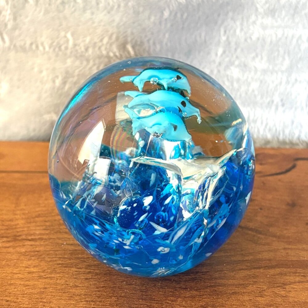 Glass Dolphin Paperweight Globe  Blue Ocean Waves‎ & Dolphins Design
